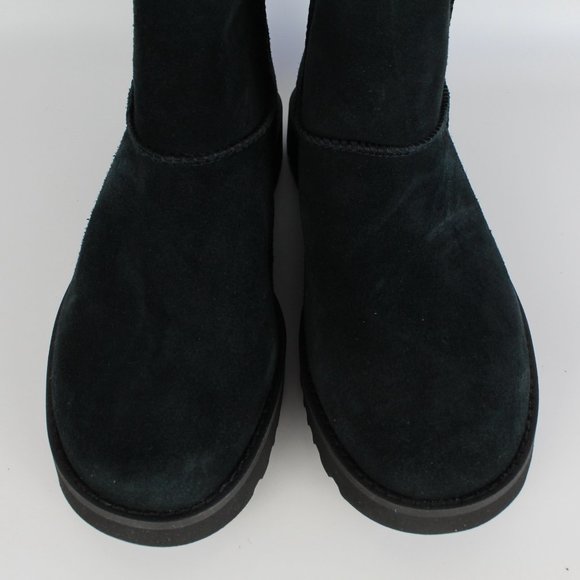 NEW UGG Classic Short Logo Zip Suede Boot - Picture 7 of 14